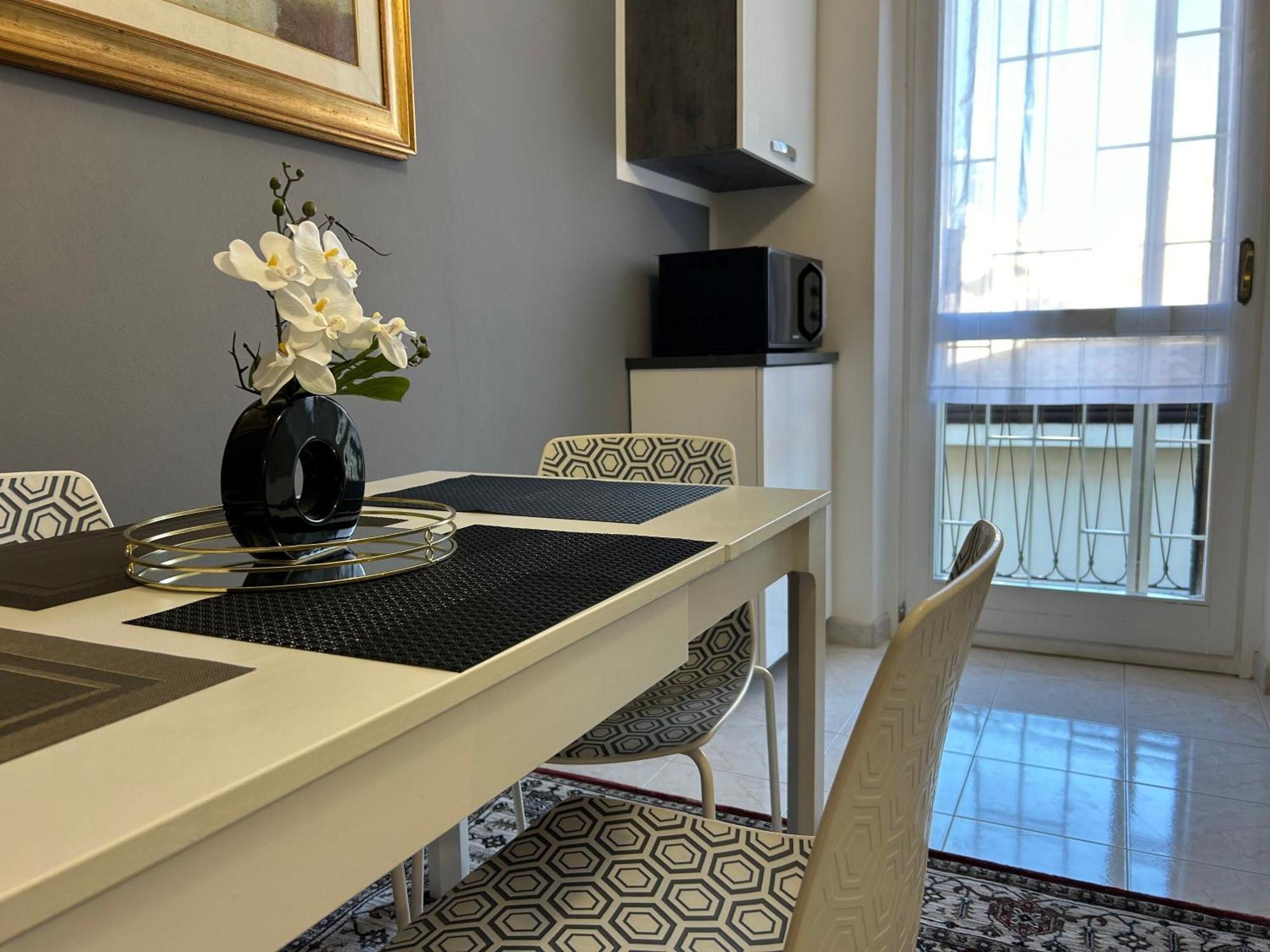 San Zeno Apartment เวโรนา ภายนอก รูปภาพ